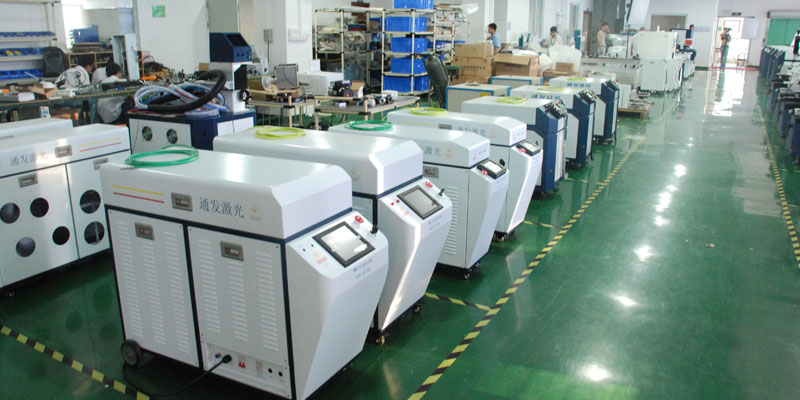 通發(fā)激光TFL-80PF<a href='http://m.sp0x7.cn/product/2.htm' class='text_a'>光纖<a href='http://m.sp0x7.cn' class='text_a'>激光焊接機(jī)</a></a>